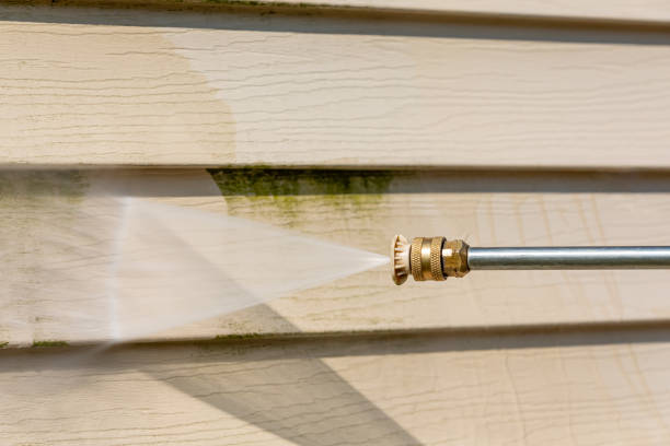 Best Garage Pressure Washing  in Hubbard, OR